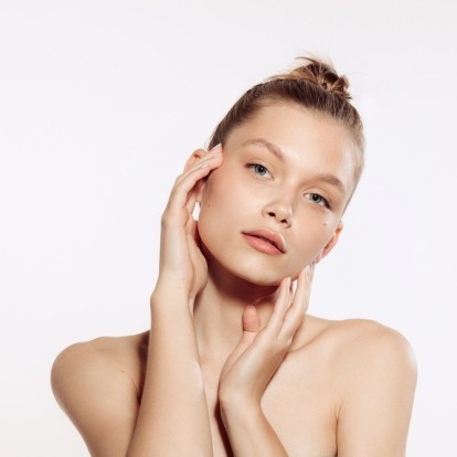 Illuminate: H πιο καινοτόμα θεραπεία στον κόσμο των αισθητικών 