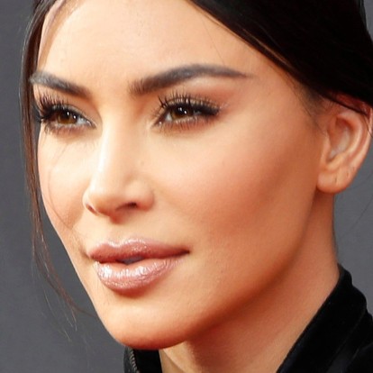 Μακριές βλεφαρίδες: Πώς να πετύχετε ένα εντυπωσιακό αποτέλεσμα 